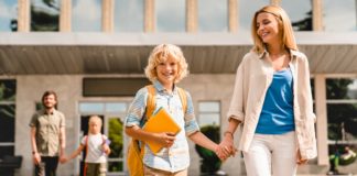 Érzelmi rugalmasság – felnőtté válás szülői felügyelet