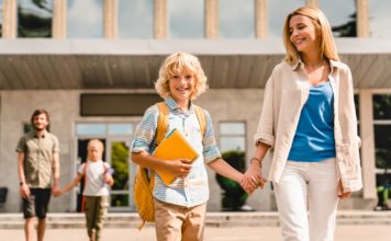 Érzelmi rugalmasság – felnőtté válás szülői felügyelet