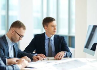 Az e-aláírás szoftver bevezetésének legfőbb előnyei dolgozók