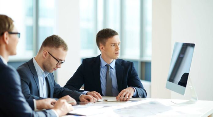 Az e-aláírás szoftver bevezetésének legfőbb előnyei dolgozók