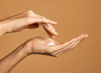 Hogyan segíthet a spirularin a bőrproblémák kezelésében? borapolas_kezelese