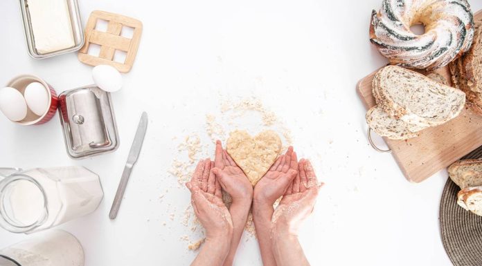Gluténmentesen nem csak érzékenyeknek – Miért választják egyre többen ezt az étrendet? sütés