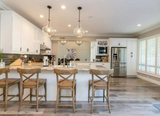 Mennyezeti LED spotlámpa: az otthonod világítása új fényben konyha