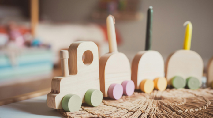 Segítség karácsonyra: Melyik a TOP3 legjobb fa játékokat készítő márka? fa-jatek-karacsonyra