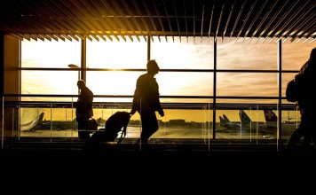 Így kerülheted el a reptéri stresszt: bölcs tervezés a parkolásban parkoló