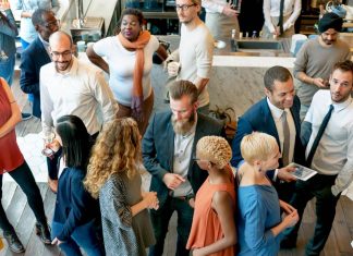 A tökéletes céges buli: hogyan tegyük emlékezetessé a rendezvényt?