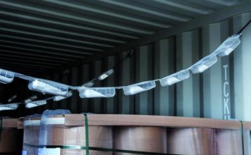 Hogyan védheted meg a szállítmányodat a nedvességtől? fű